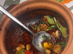 -八府香鸭·啫啫煲(华山路店)