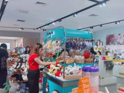 -国际蓝孩(万象天地店)