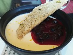 -WOLFGANG PUCK KITCHEN & BAR(迪士尼小镇店)