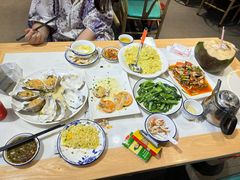 -四川小胡子海鲜(丁村万人海鲜广场店)