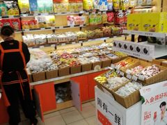 零售区-来伊份LYFEN(龙蟠中路店)
