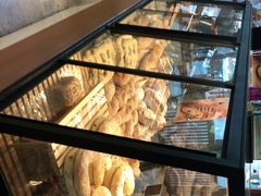 -Dough&Joe团憩(瑞虹天地月亮湾店)