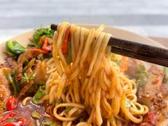 -方铲铲·成都板凳面(滨江银泰店)
