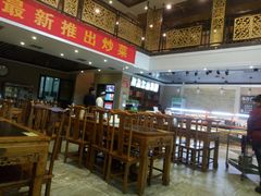 大堂-杨记清芳牛肉拉面(宝龙广场店)