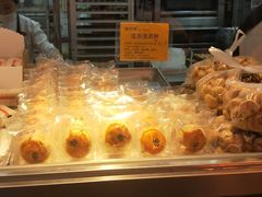 -鲍师傅糕点(江苏路店)