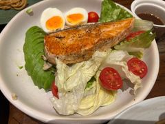 炙烤三文鱼沙拉-WOKKA by艮上(中海环宇荟店)