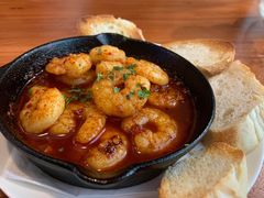 蒜香辣味橄榄油爆对虾-帕歌西班牙餐厅paco tapas