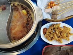 -马路边边·成都串串(翠柏路店)