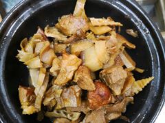 -临街徽菜馆·正宗黄山味