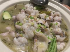 酸菜鸭嘴鱼-漓江又一軒·广西菜·桂林米粉(梅林店)