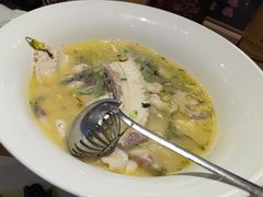 -严记小天府酸菜鱼(西四路店)