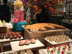 -顺德联塑万怡酒店·万荟轩自助餐厅