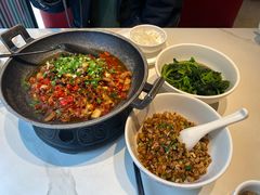 -味上湘菜馆(河马店)