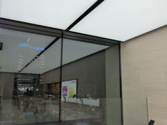 -Apple零售店(玄武湖店)