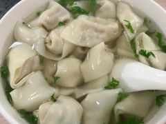 -周震馄饨