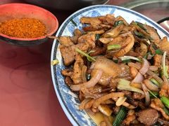 -香猪美食(中心店)