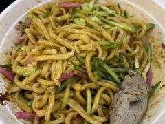 -黑八私房老北京炸酱面