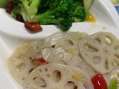 素拼-令氏家外家周秦食府(高新店)