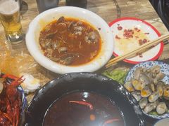 -阿郎龙虾烧烤海鲜馆(苏河融景店)