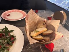 -Hi City·城市之巅