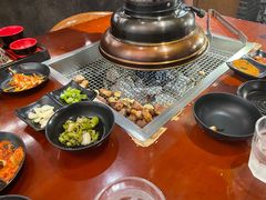 -肉甲韩国木炭烤肉(新壹街1店)