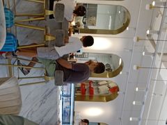 -Fridi Patisserie Cafe