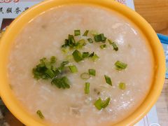 皮蛋瘦肉粥-粥公粥婆精品家常菜(青龙桥店)