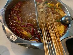 -七婆串串香(育秀路店)