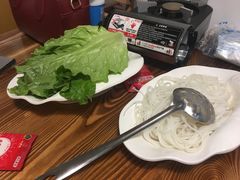 -食爺炭炉鸡煲·烧烤