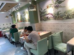 -丽丽三鲜螺蛳粉(田林路店)