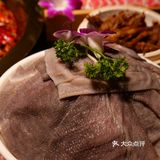 重庆探店光与影｜解放碑摩洛哥洞穴火锅