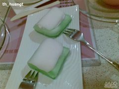 糖糖_海绵雪梅娘-糖糖屋•糖水•雪花冰店(时尚天河店)