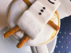 -HUG·拥抱咖啡(郑州宝龙广场店)