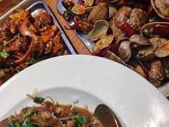 -喝丢一只鞋海鲜烧烤·海肠捞饭(市场店)