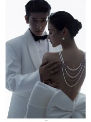 -至臻微拉婚纱摄影
