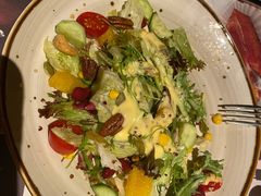 地中海沙拉-半秋山西餐厅(巴南万达广场店)