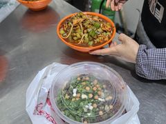 -玲玲米粉·新疆现炒米粉(大十字总店)