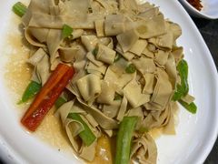 -李记饺子·熏酱东北菜(欢乐谷店)