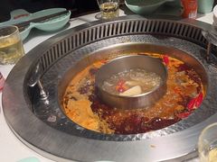 -晓宇重庆火锅(赛格国际购物中心店)