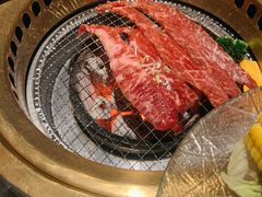 -山川小町·极番烧肉(新地假日广场店)