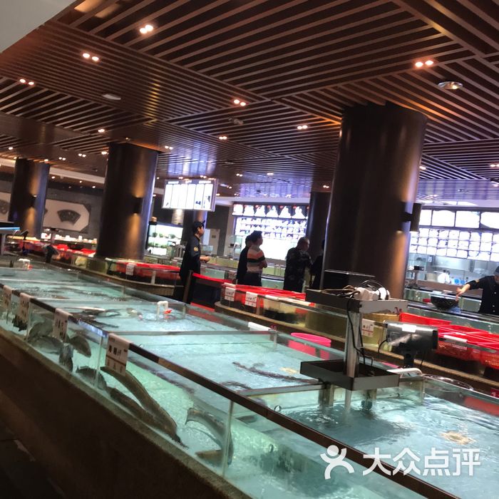 海中舟海鲜广场