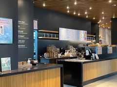 -星巴克(大宁店)