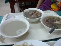 豆汁，羊雜-护国寺小吃(安定门店)