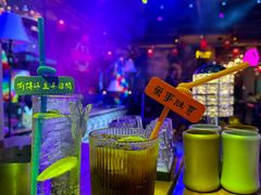 -喜鹊音乐酒馆(西街店)