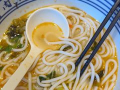-鑫花溪牛肉米粉(印象水街都心荟店)