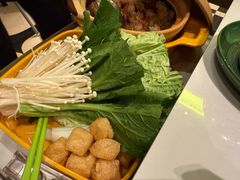 -润园四季椰子鸡火锅(卓越INTOWN店)