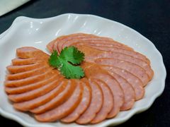 哈尔滨红肠-老刘生态大鱼坊铁锅炖鱼(赛马场店)