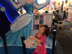 -东浩兰生上海世博展览馆