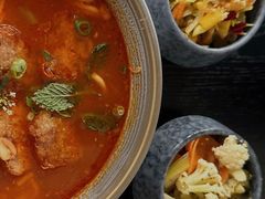 贵州风味红酸汤什锦面-里面·Noodlology(机电院店)