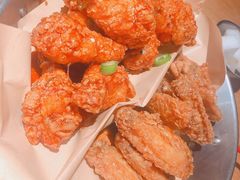 炸鸡翅一半一半-富乐满韩国正宗炸鸡韩国料理(虹泉路店)